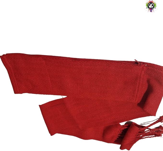 Faja tradicional roja de San Fermín con compartimentos ocultos