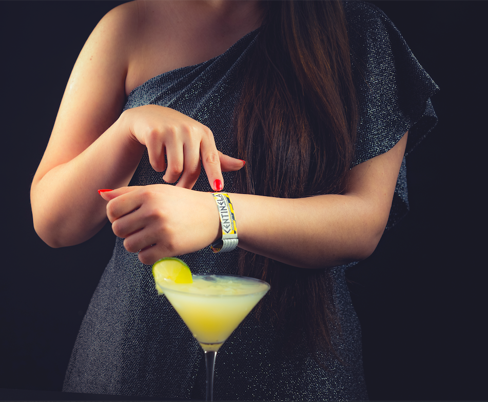 Pulsera Centinela - Detector de droga en Bebidas / Seguridad Personal